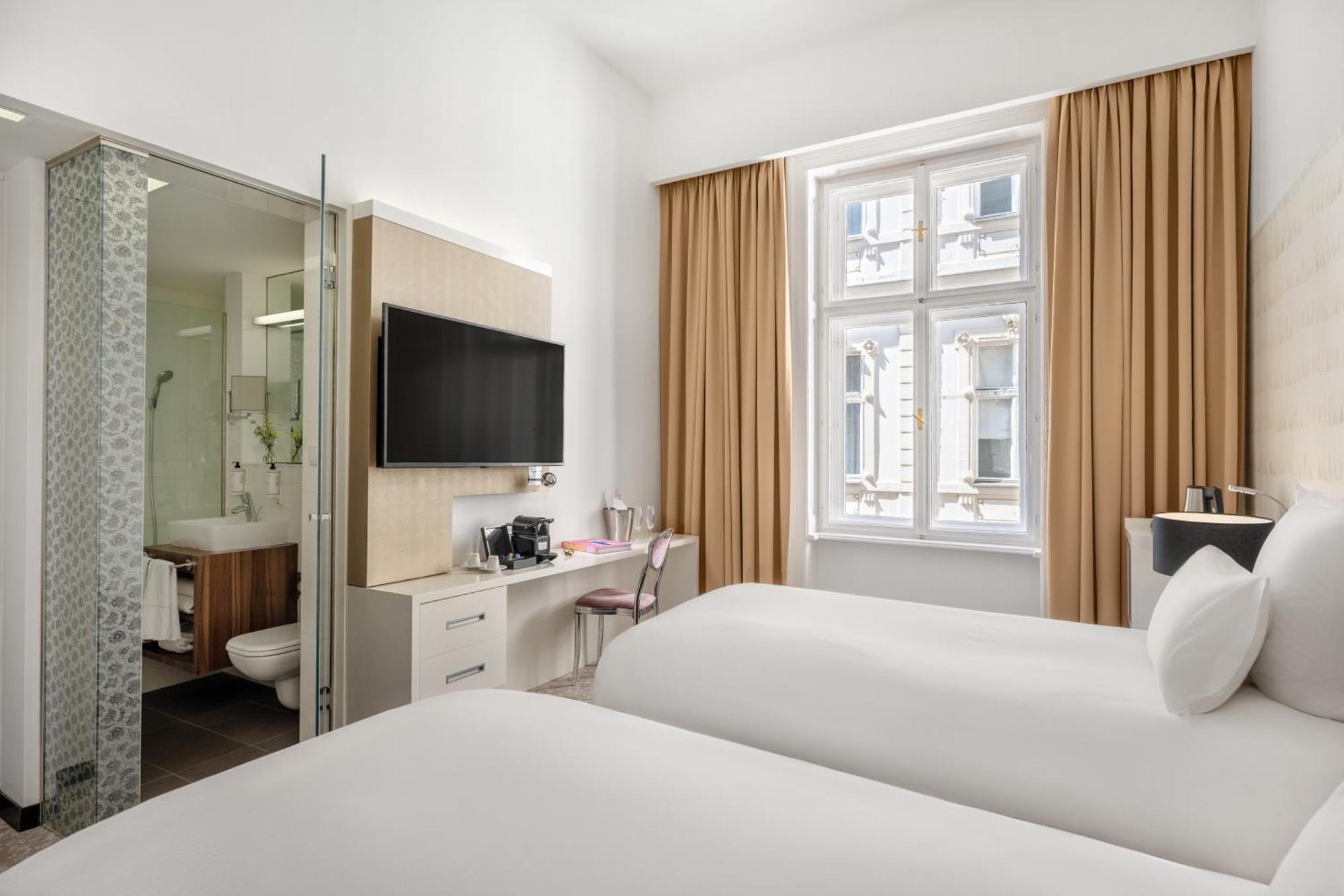 Nemzeti Hotel Budapest - Mgallery Collection Exterior photo